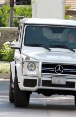 BRTNEY SPEARS Driving Out in Thousand Oaks 06/19/2020