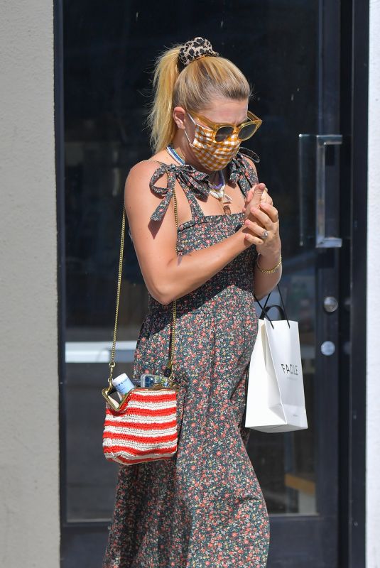 BUSY PHILIPPS Out and About in Hollywood 05/27/2020