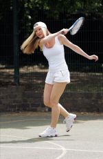 CAPRICE BOURET Playing Tennis in London 06/05/2020