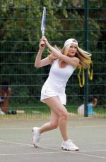 CAPRICE BOURET Playing Tennis in London 06/05/2020