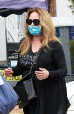 CATHERINE BACH Shopping at Farmers Market in Los Angeles 06/28/2020