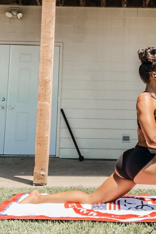 CHANTAE MCMILLAN Workout at Her Home – Instagram Photos 06/17/2020
