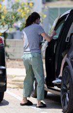 COURTENEY COX Shopping at a Farmers Market in Malibu 05/31/2020