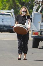 DAKOTA FANNING Shopping at a Plant Nursery in Los Angeles 06/04/2020