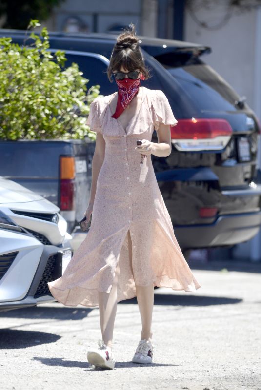 DAKOTA JOHNSON Wearing Bandana Mask Out in Los Angeles 06/11/2020
