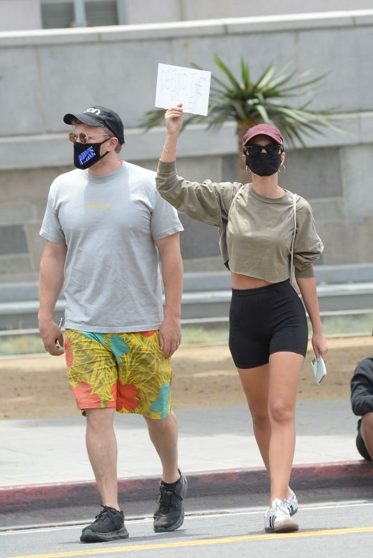 EMILY RATAJKOWSKI at Black Lives Matter Protest in Los Angeles 06/02/2020
