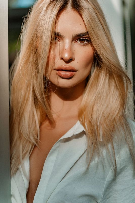 EMILY RATAJKOWSKI for Kerastase, June 2020
