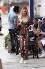 EMILY RATAJKOWSKI Out for Dinner in New York 06/26/2020