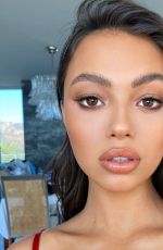 FIONA BARRON for Bali Body - Instagram Photos and Videos 06/28/2020