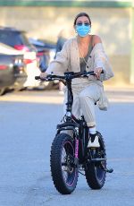 HAILEY and Justin BIEBER Out Riding Electric Bikes in Los Angeles 06/14/2020