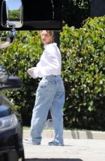 HAILEY and Justin BIEBER Playing Basketball in Beverly Hills 06/14/2020