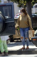 HAYLIE DUFF Shopping at Little Moon in Studio City 06/26/2020