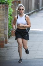 INDIA MULLEN Out Jogging in London 06/03/2020