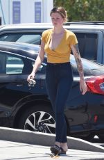 IRELAND BALDWIN Out and About in Los Angeles 06/11/2020