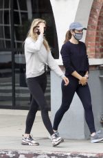 JENNIFER GARNER on Early Morning Walk in Brentwood 06/27/2020