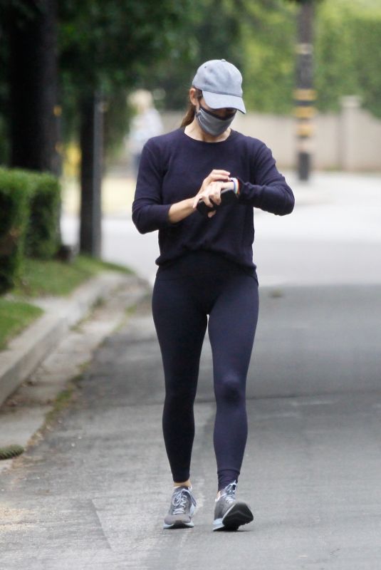JENNIFER GARNER on Early Morning Walk in Brentwood 06/27/2020