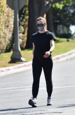 JENNIFER GARNER Out and About in Brentwood 06/03/2020