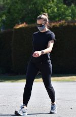 JENNIFER GARNER Out and About in Brentwood 06/03/2020