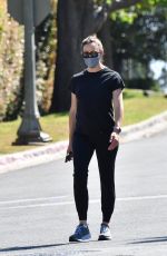 JENNIFER GARNER Out and About in Brentwood 06/03/2020