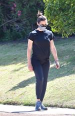JENNIFER GARNER Out and About in Brentwood 06/03/2020
