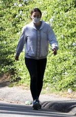 JENNIFER GARNER Out Hiking in Brentwood 06/29/2020