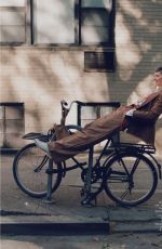 JULIA VAN OS in Instyle Magazine, Taiwan June 2020