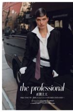 JULIA VAN OS in Instyle Magazine, Taiwan June 2020