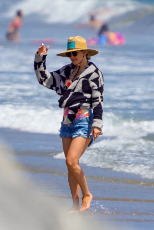 KATE HUDSON Out on the Beach in Malibu 06/26/2020