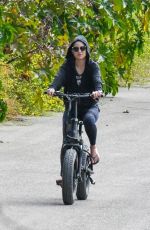KATE HUDSON Out Riding a Bike in Malibu 06/06/2020