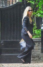 KATE MOSS Leaves Her Home in London 06/17/2020