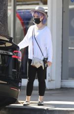 KELLY OSBOURNE at Healthy Spot Pet Supply Store in Los Angeles 06/10/2020