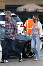 LESLIE MANN and Judd Apatow Out in Malibu 06/16/2020
