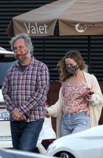 LESLIE MANN and Judd Apatow Out in Malibu 06/16/2020