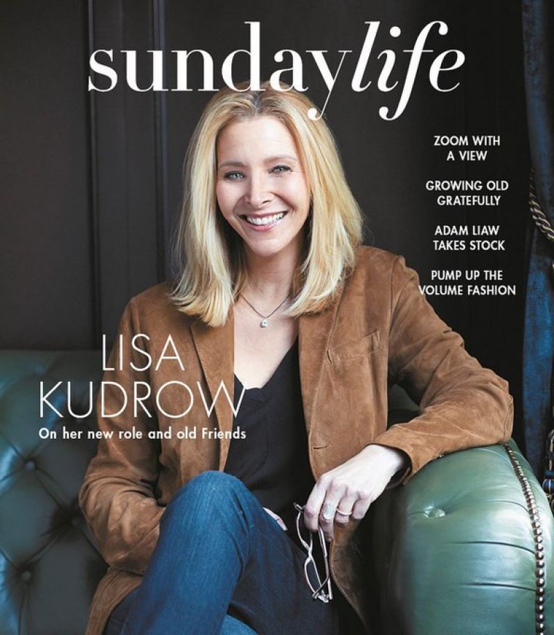 Lisa Kudrow On The Cover Of Sunday Life Magazine 06 07 2020 Hawtcelebs
