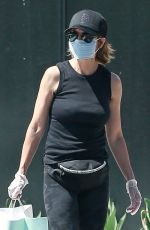 LISA RINNA Wearing a Mask Out in Los Angeles 06/13/2020