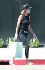 LISA RINNA Wearing a Mask Out in Los Angeles 06/13/2020