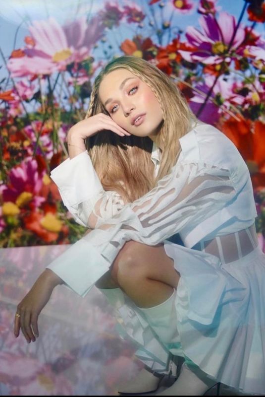 MADDIE ZIEGLER for Morphe Brushes Imagination 2020 Collection
