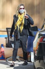 MICHELLE PFEIFFER Wearing a Mask Out in Pacific Palisades 06/17/2020