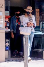 NICOLE KIDMAN and Keith Urban at Ferrarini Cafe in Beverly Hills 06/25/2020