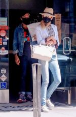 NICOLE KIDMAN and Keith Urban at Ferrarini Cafe in Beverly Hills 06/25/2020