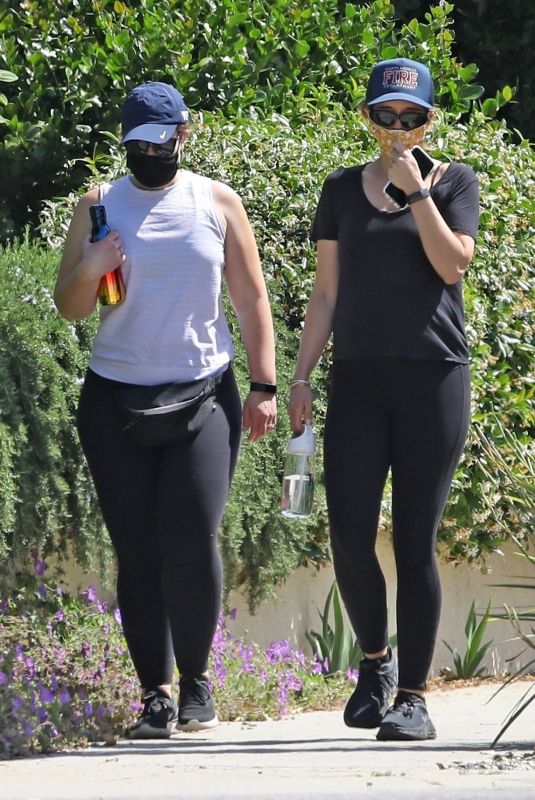 Pregnant KATHERINE SCHWARZENEGGER Out with a Friend in Santa Monica 06/13/2020