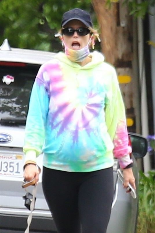 Pregnant KATHERINE SCHWARZENEGGER Out with Her Dog in Los Angeles 06/28/2020
