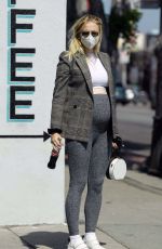 Pregnant SOPHIE TURNER and Joe Jonas Out in Los Angeles 06/17/2020
