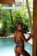 RACHEL COOK - Instagram Photos and Videos 06/28/2020