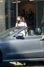 SARA SAMPAIO Leaves Protest in Santa Monica 06/04/2020