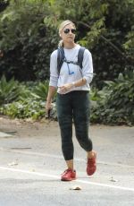 SARAH MICHELLE GELLAR Out and About in Santa Monica 06/02/2020