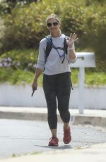 SARAH MICHELLE GELLAR Out and About in Santa Monica 06/02/2020