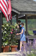 SCARLETT JOHANSSON Shopping at Farmer