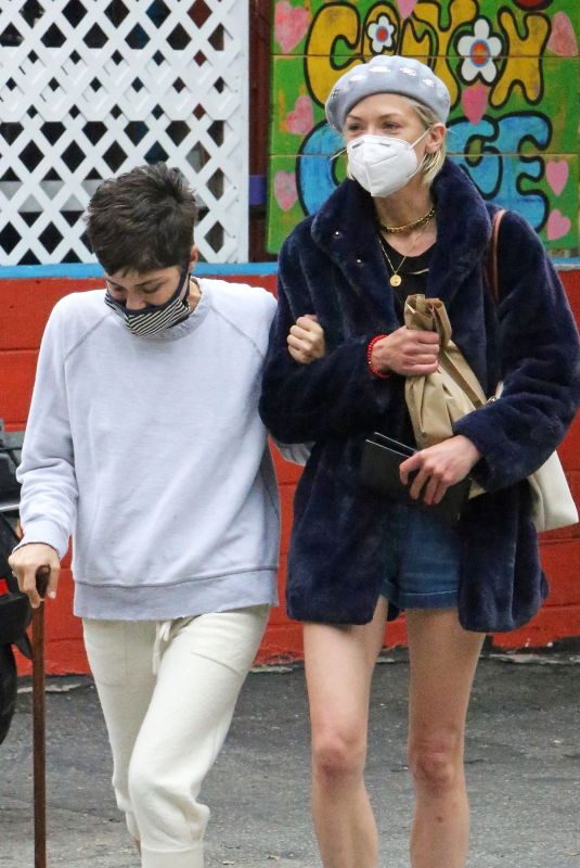 SELMA BLAIR and JAIME KING at Laurel Canyon Country Store in Hollywood Hills 06/18/2020