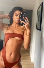 SOMMER RAY on the Set of a Photoshoot - Instagram Photos 06/20/2020